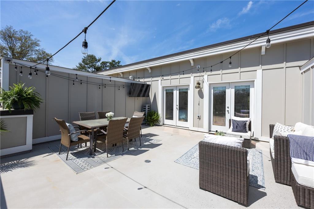 305 Canton Way, Roswell, Georgia image 32