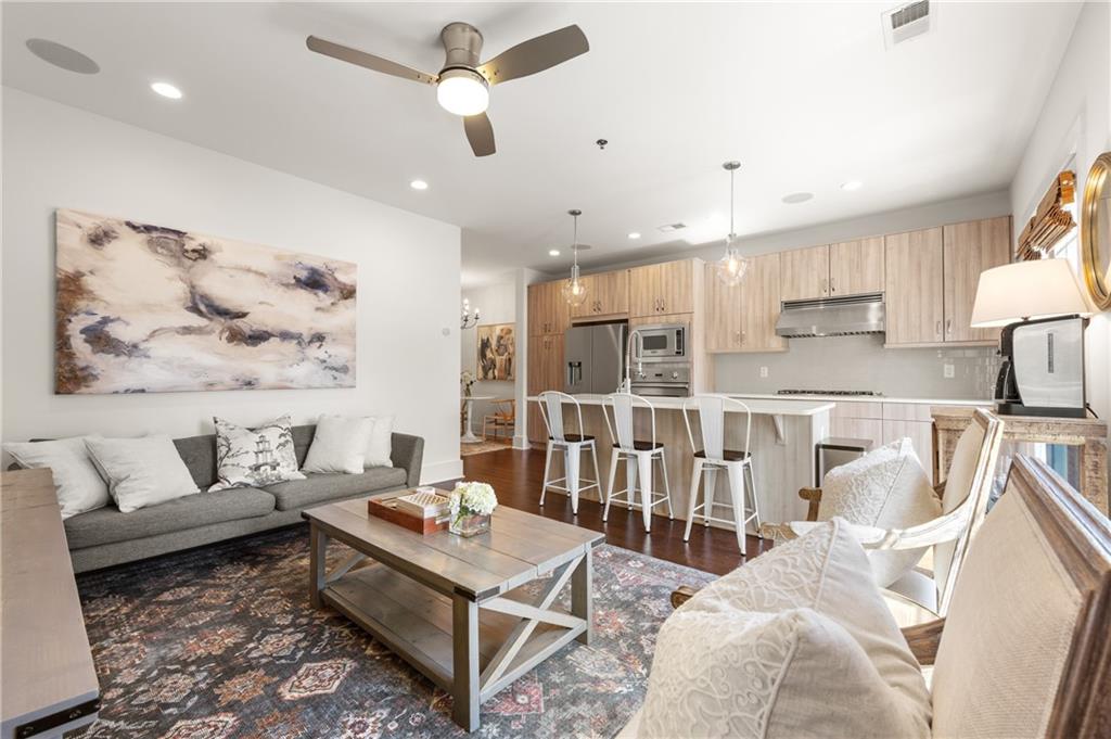305 Canton Way, Roswell, Georgia image 11