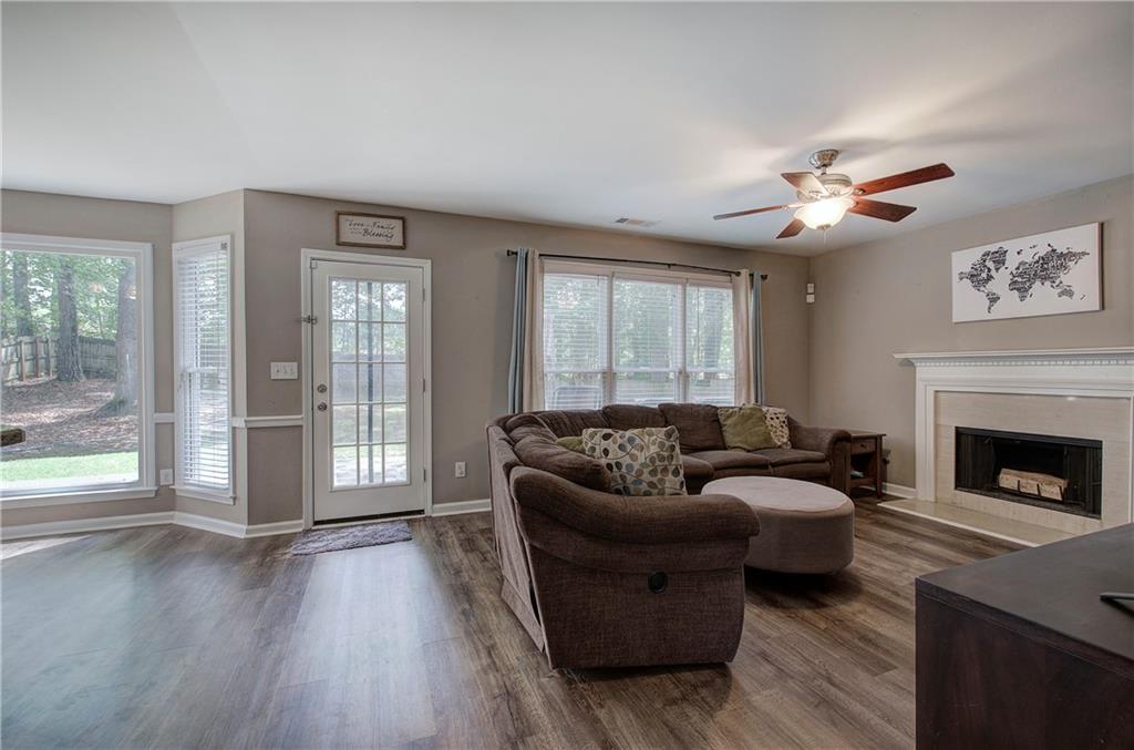 3186 Sail Winds Drive, Acworth, Georgia image 11
