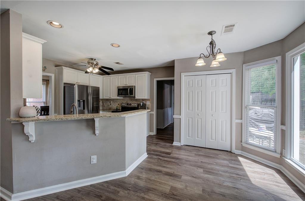 3186 Sail Winds Drive, Acworth, Georgia image 18