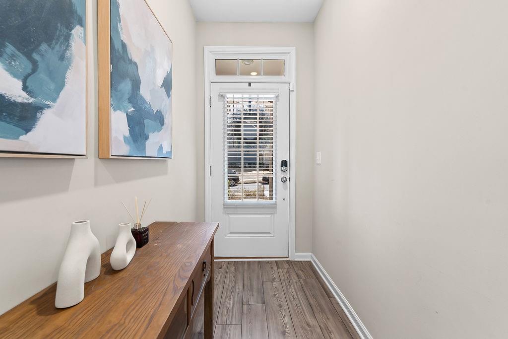 6298 Lanier Harbor Lndg