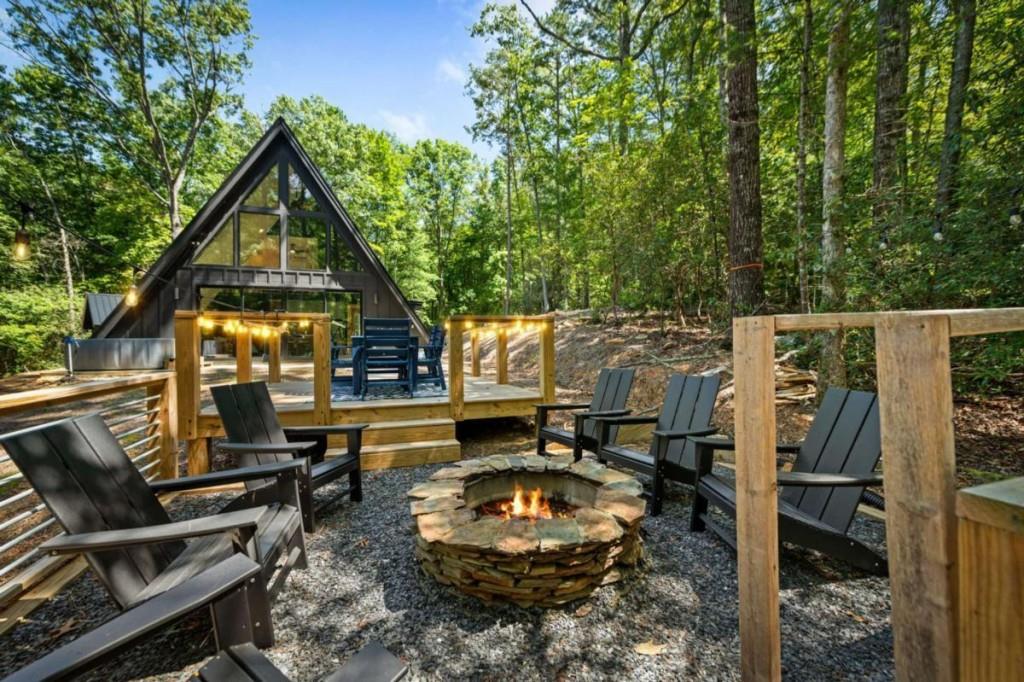 223 Laurel Trace