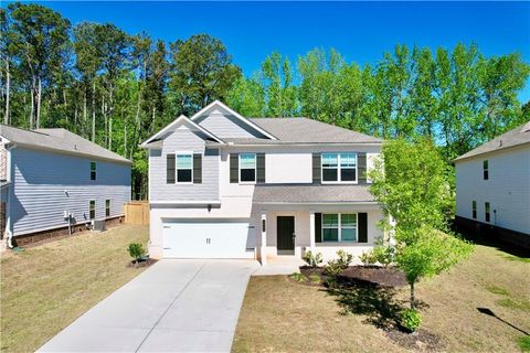 Homes For Sale - 1649 Hay Patch Lane<br/> Loganville, GA 30052