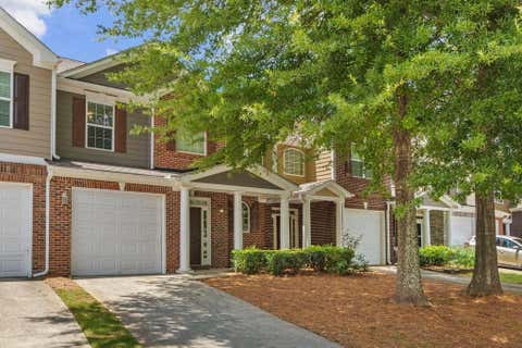 Townhouse For Sale - 2749 Pierce Brennen Court<br/> Gwinnett County, Lawrenceville, GA 30043