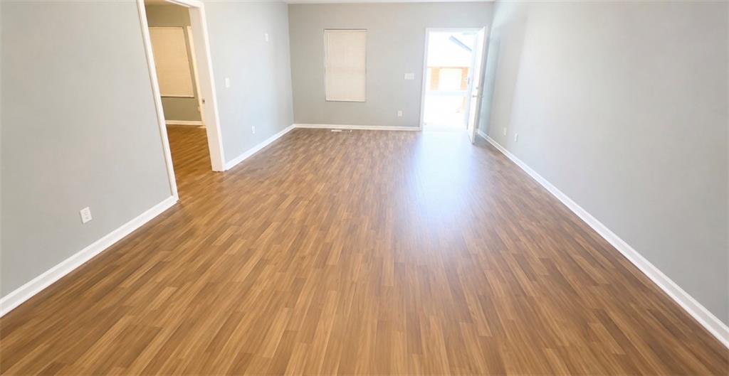2001 Lois Place NW
