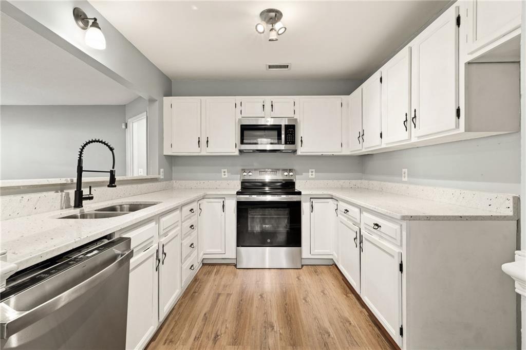 Cannon Gate - Residential