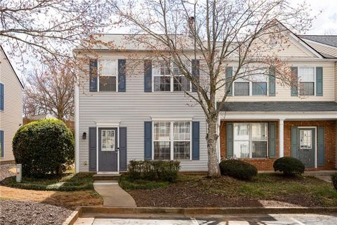 Townhouse For Sale - 5750 Reps Trace<br/> Norcross, GA 30071