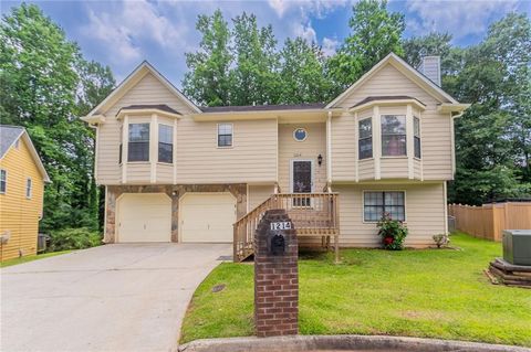 1214 Tyne Way Stone Mountain GA 30088