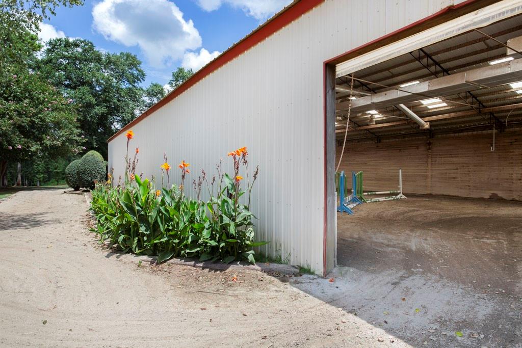 3055 Spring Hill Drive