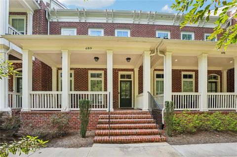 689 Brennan Drive Decatur GA 30033