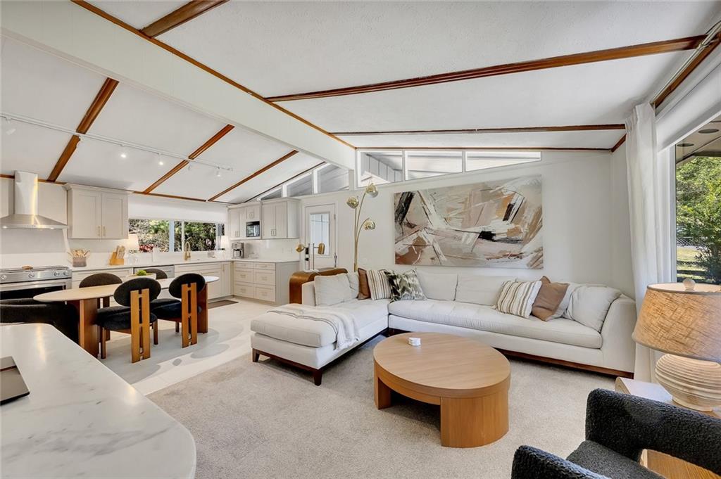 Sherwood Forest - Residential Lease