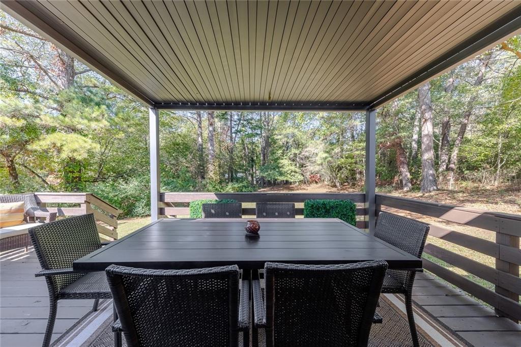 Sherwood Forest - Residential Lease