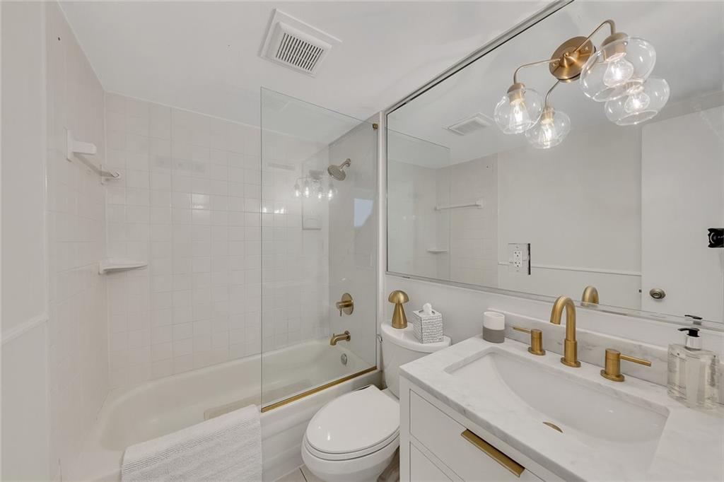 Sherwood Forest - Residential Lease