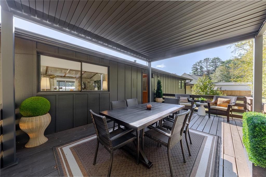 Sherwood Forest - Residential Lease