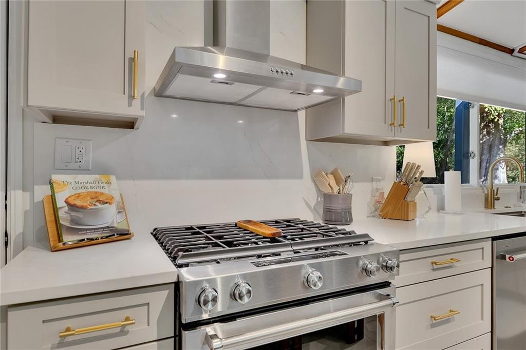 Sherwood Forest - Residential Lease