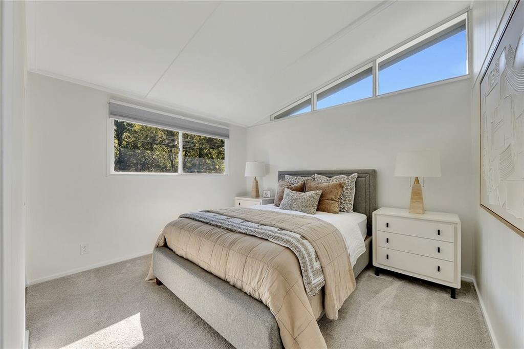 Sherwood Forest - Residential Lease