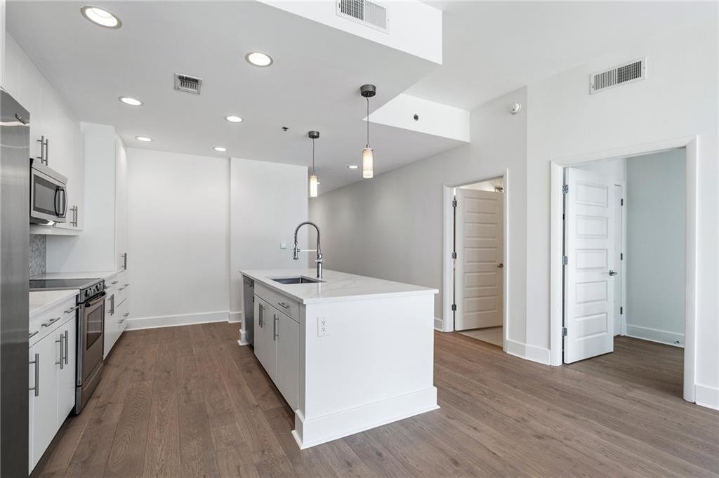 1080 Peachtree Street NE 1504