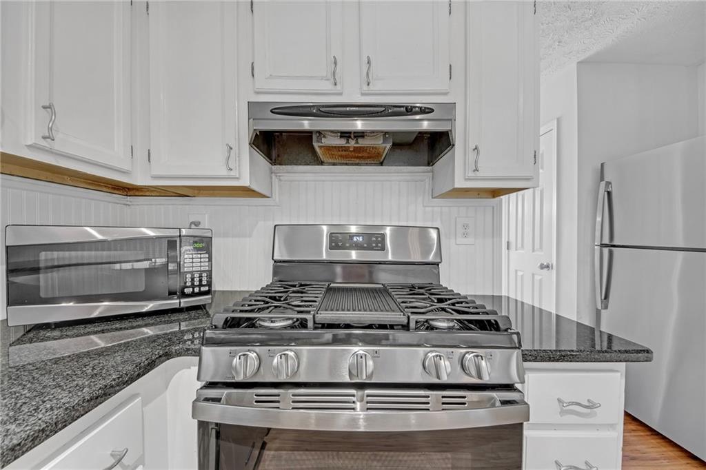 4440 Coventry Court, Roswell, Georgia image 11