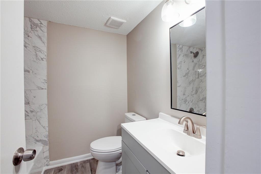 Stonington - Residential