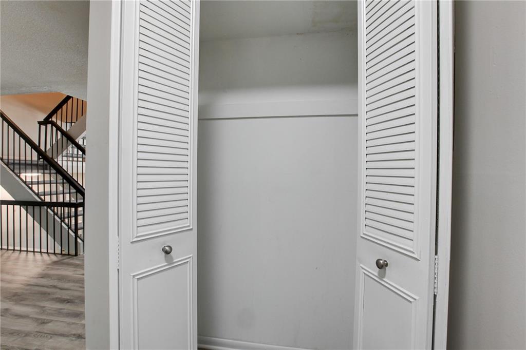 Stonington - Residential