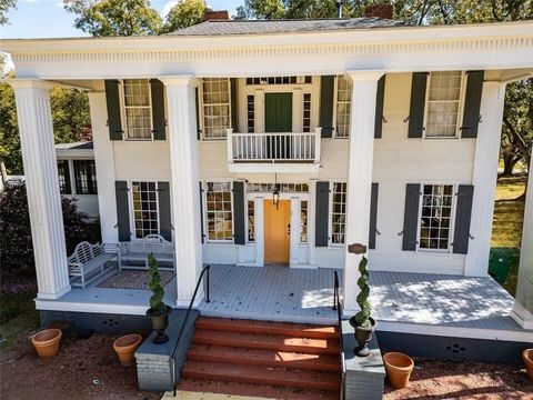 421 E GREENE Street Monticello GA 31064