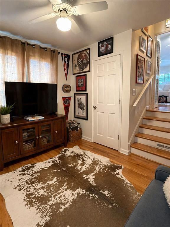 2639 Ridgemore Road NW