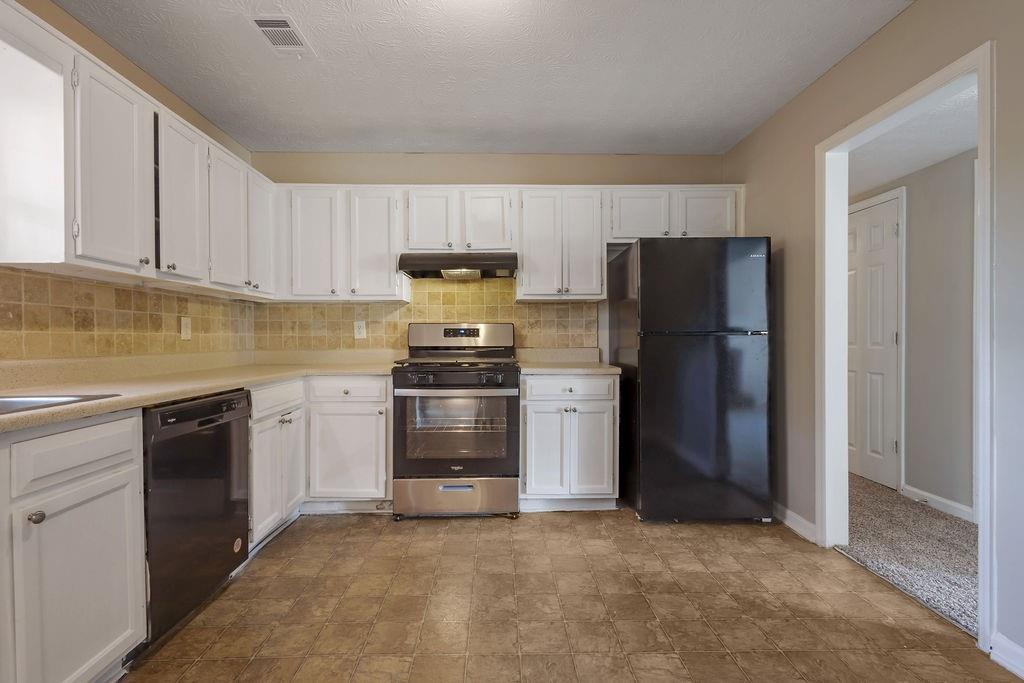 785 Redland Drive, Jonesboro, Georgia image 12