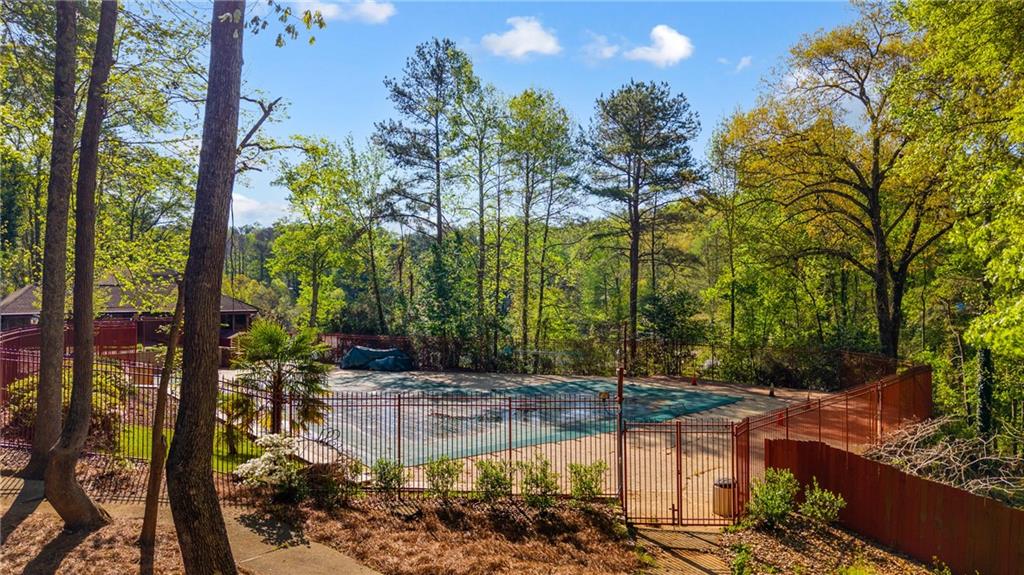859 Bridgewater Court, Stone Mountain, Georgia image 48