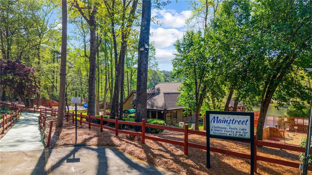 859 Bridgewater Court, Stone Mountain, Georgia image 45