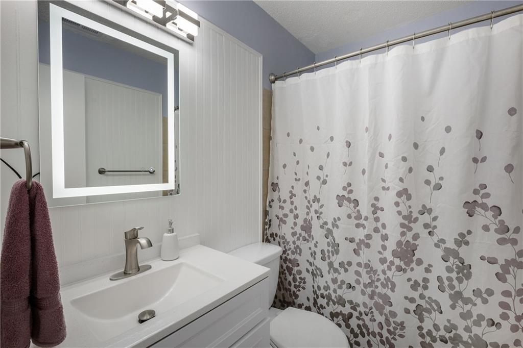 859 Bridgewater Court, Stone Mountain, Georgia image 32