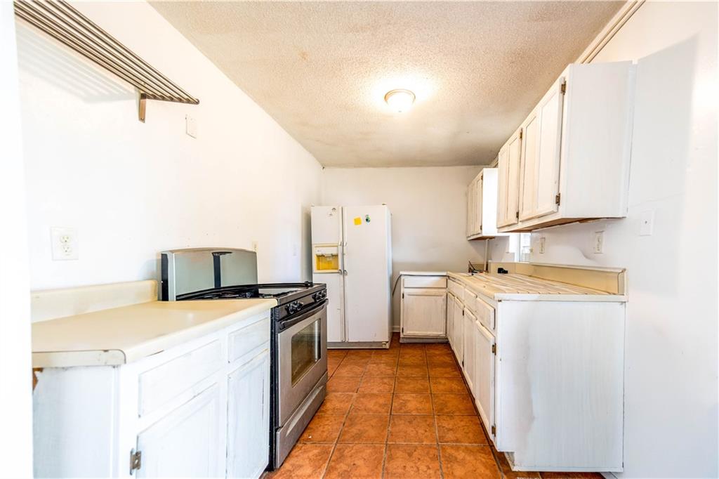 1197 Foster Place NW