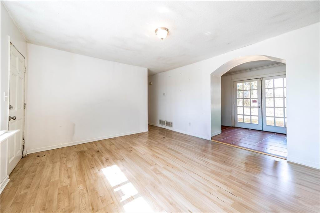 1197 Foster Place NW