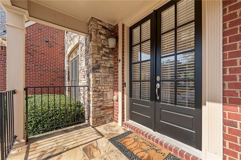 3287 Birkdale Avenue