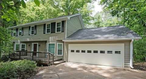Photo of 295 LAKEMONT Drive, Roswell, GA 30075 (MLS # 7637329)