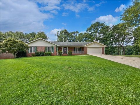 5926 Brassie Ridge Lane Ellenwood GA 30294