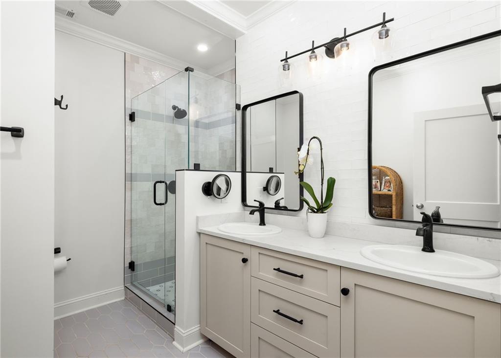 Howell Station - Residential