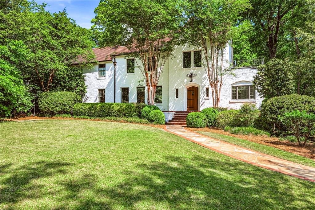 2106 N Ponce De Leon Avenue NE