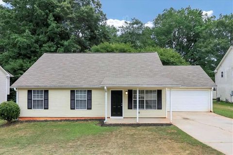 A home in Mcdonough