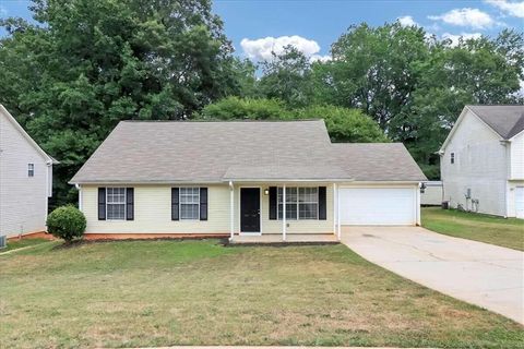 A home in Mcdonough