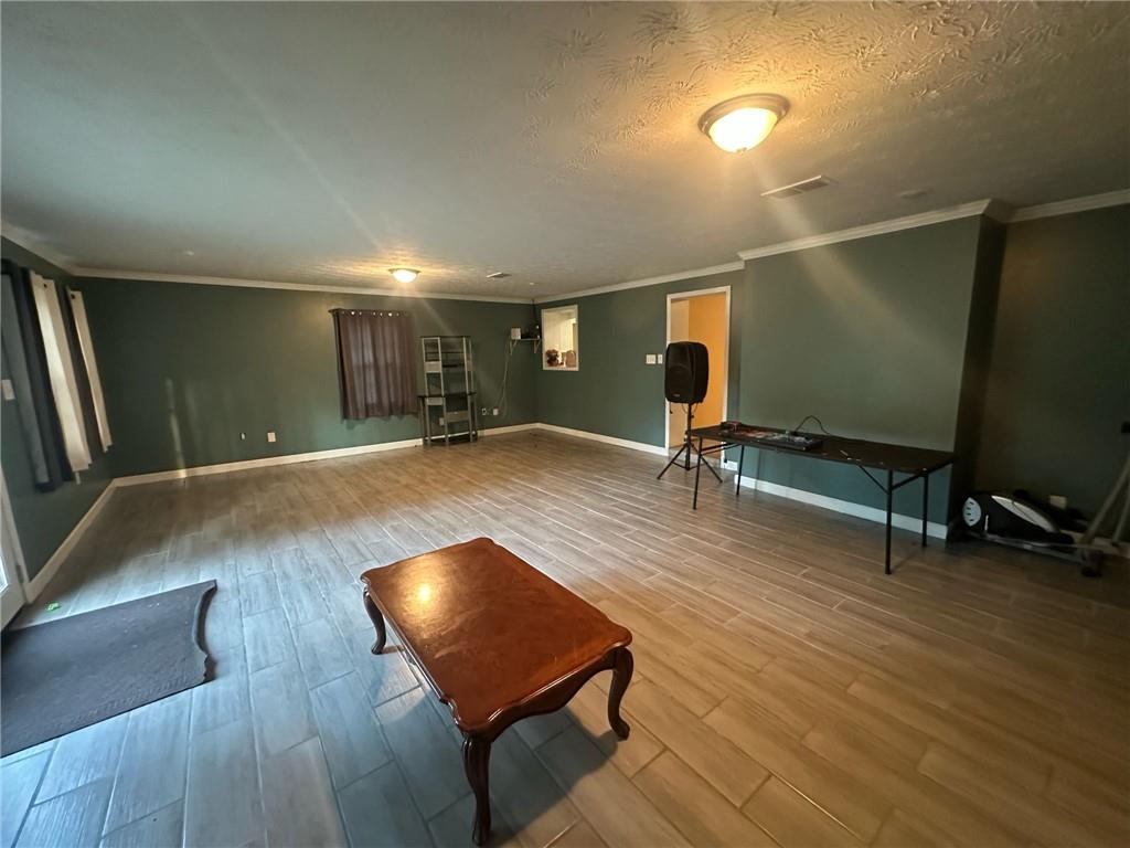 661 Oak Drive, Riverdale, Georgia image 4
