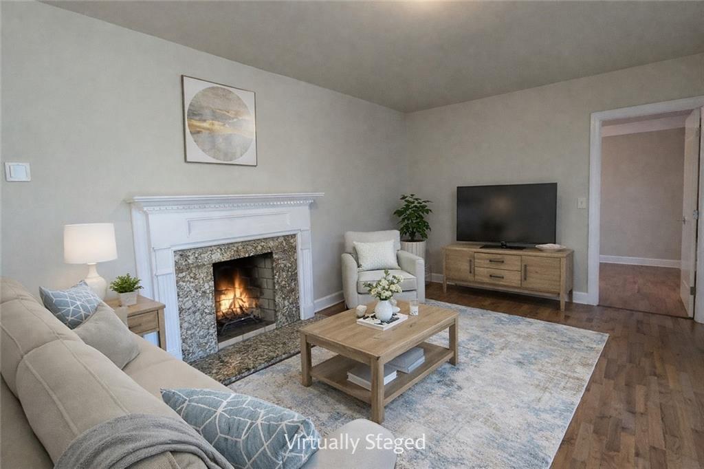 424 Wilkinson Drive SE