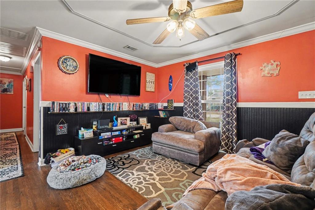 5283 Chantilly Terrace