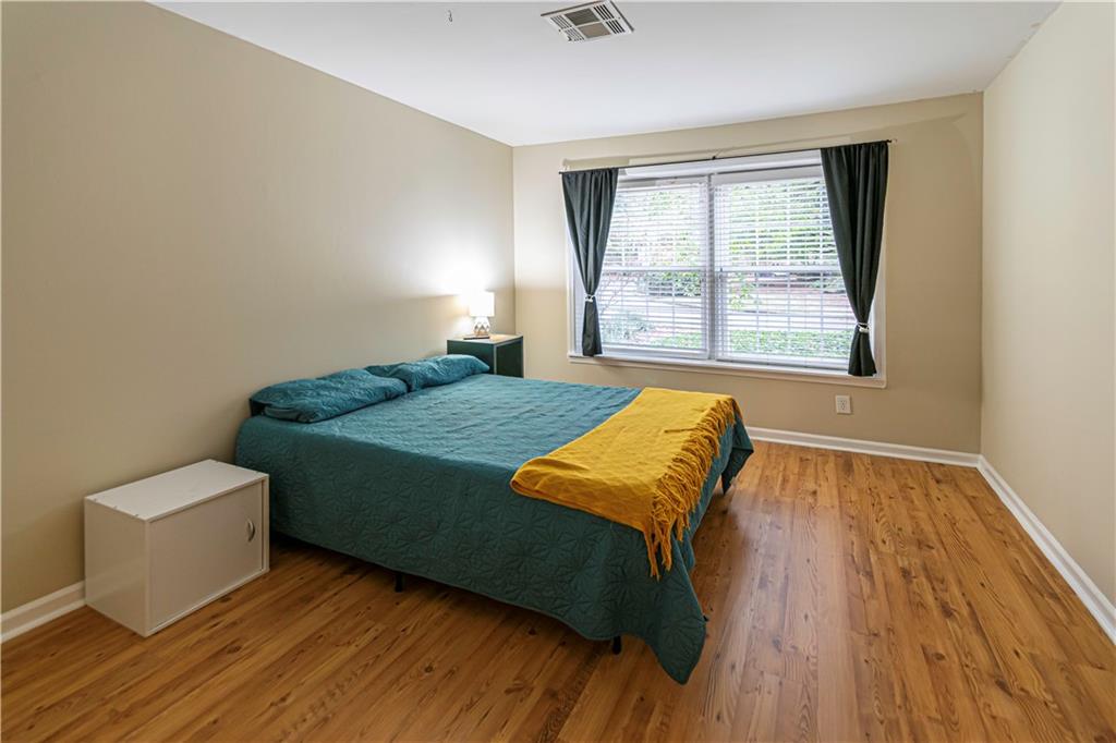 Northlake Condominum - Residential