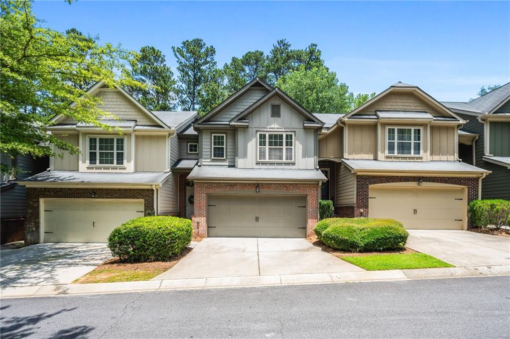 122 Creighton Lane