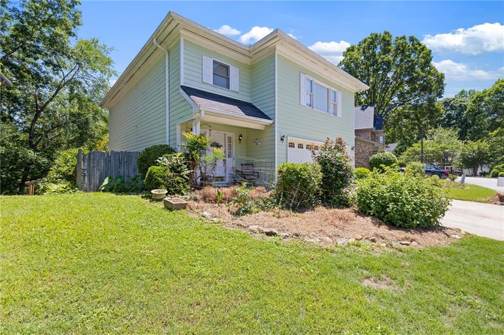 2122 Heritage Heights