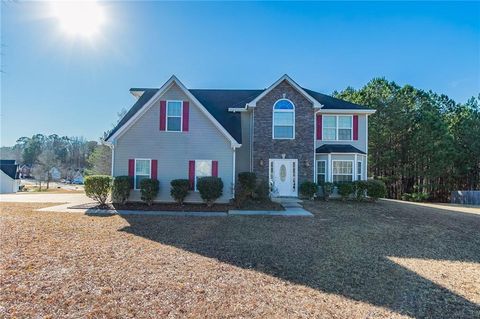 A home in Fairburn