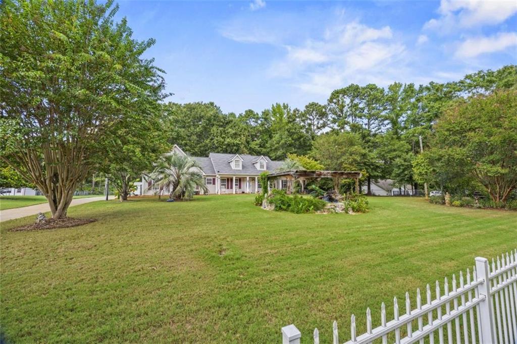 1231 Snapping Shoals Road