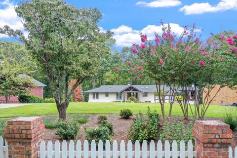 A home in Flowery Branch