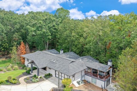 A home in Flowery Branch