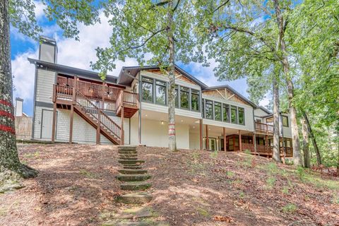 A home in Flowery Branch